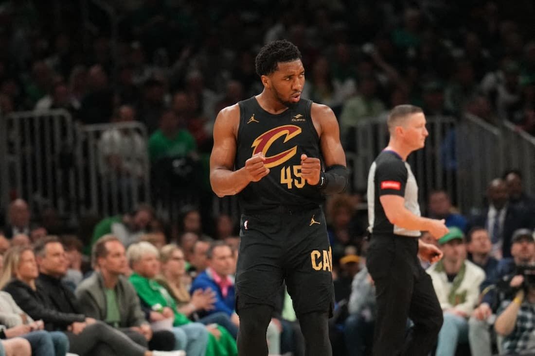 Donovan Mitchell comandou a vitória do Cavaliers