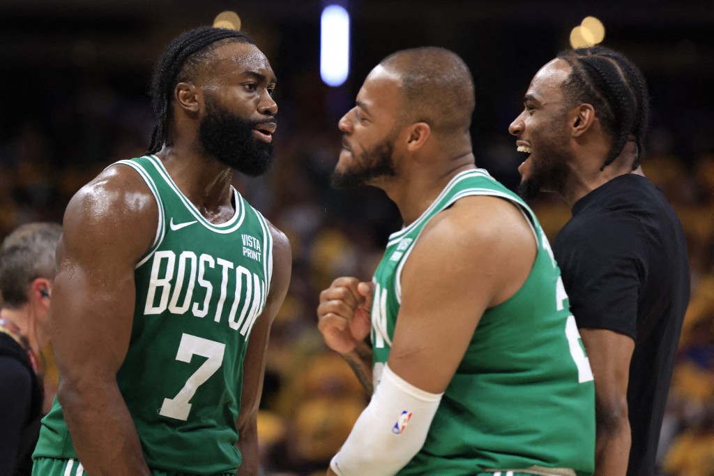 Celtics atropelam o Pacers e vão à final da NBA