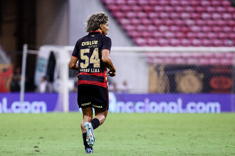 Pedro Lima, lateral-direito do Sport