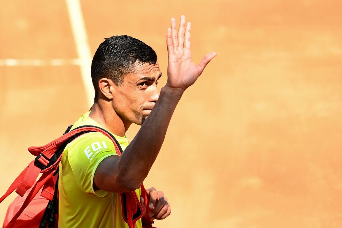 Thiago Monteiro perde para Zhizhen Zhang e está fora do Masters 1000 de Roma