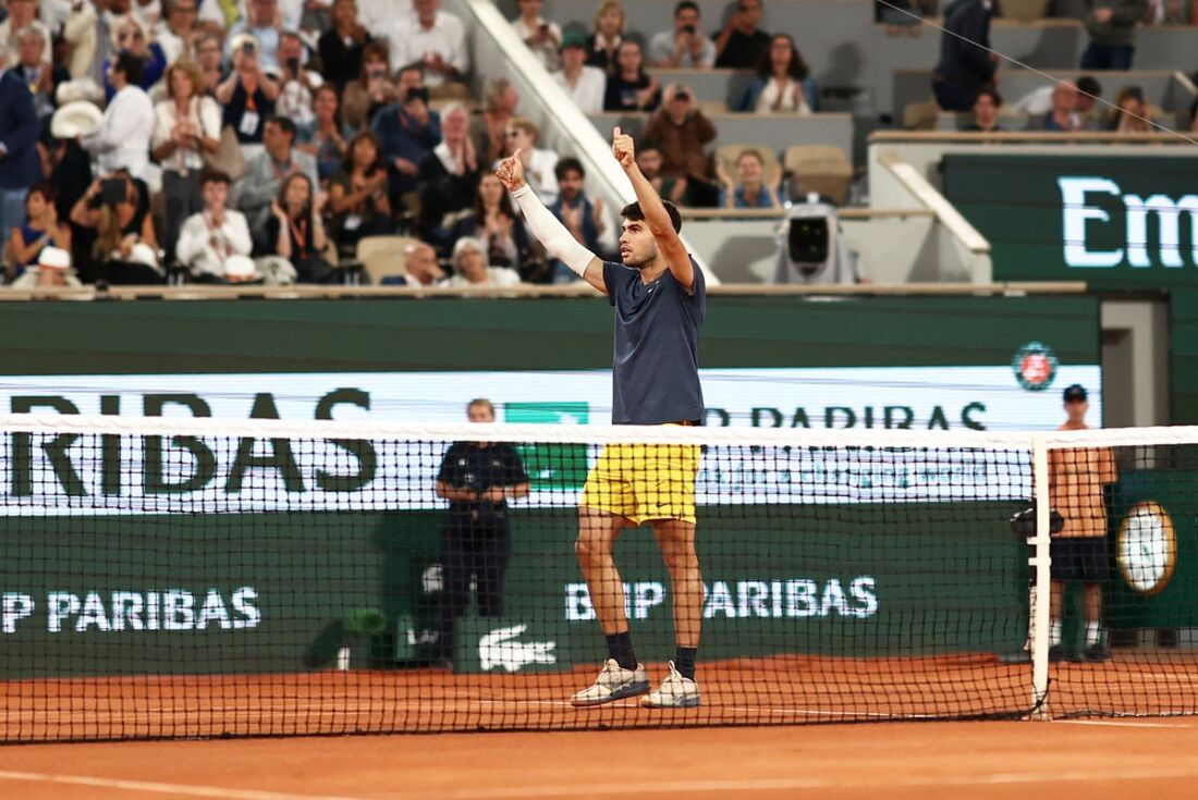 Carlo Alcaraz estreou com vitória em Roland Garros 