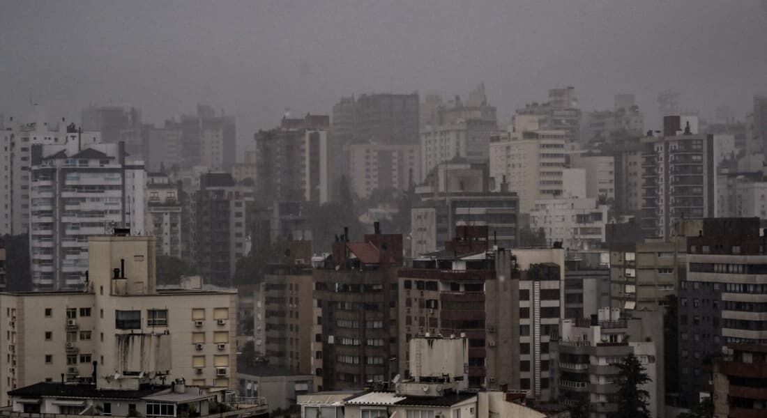 Porto Alegre com forte chuva nesta sexta (10)