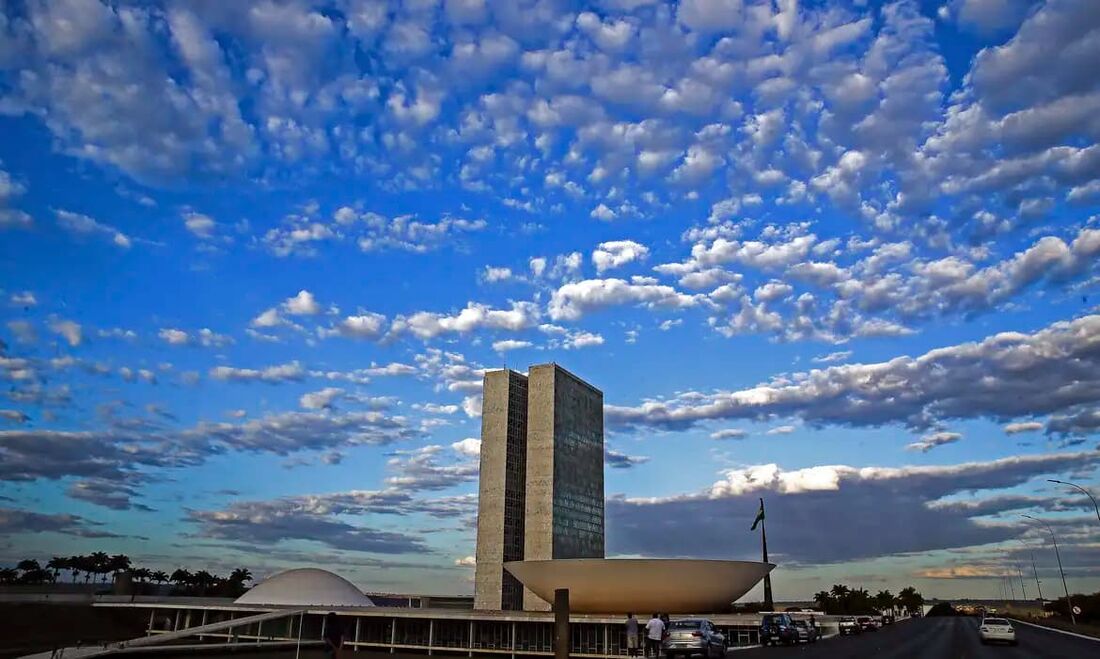 Texto foi entregue nesta terça ao Congresso Nacional