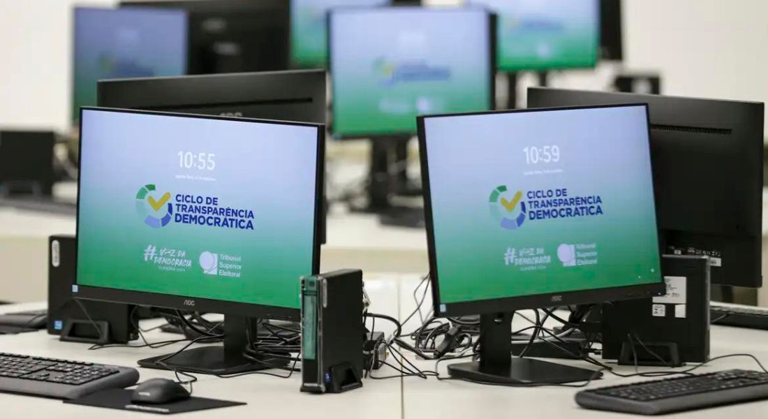 Testes de segurança na urna eletrônica antes das eleições municipais deste ano