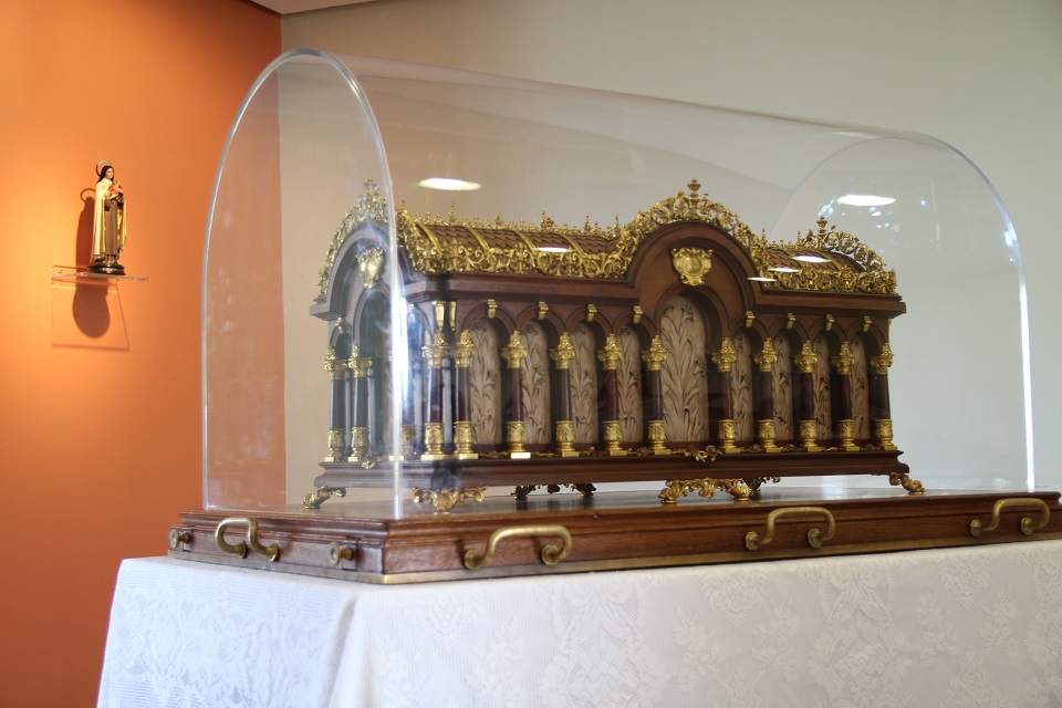 Relicário de Santa Teresinha