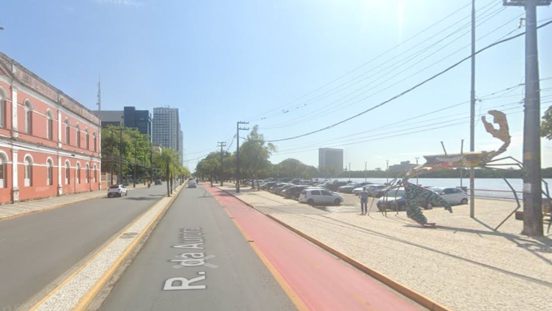 Obra interdita parte da Rua da Aurora, Centro do Recife, por 45 dias