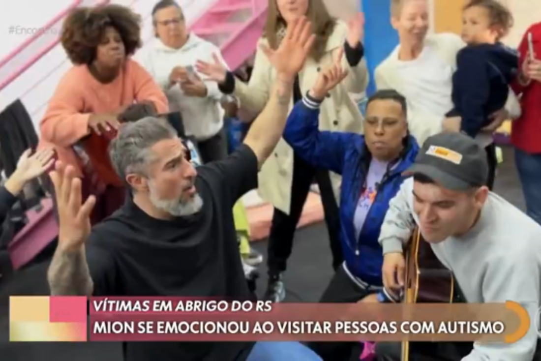 Marcos Mion se emociona em abrigo com pessoas autistas no RS