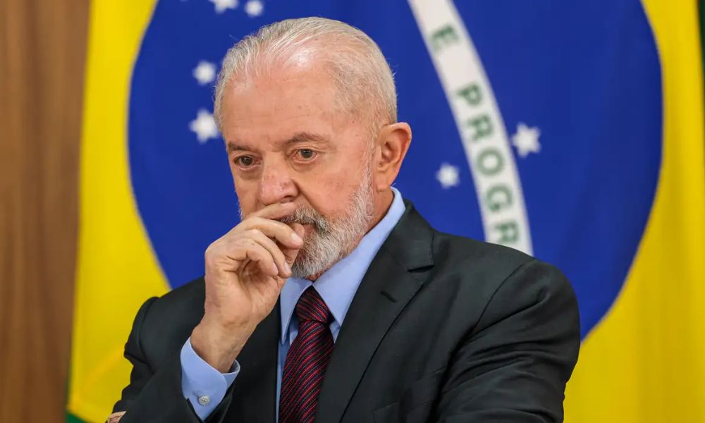 Na tarde deste sábado, Lula preside uma reunião virtual da sala de situação criada por ele na quinta-feira (2)