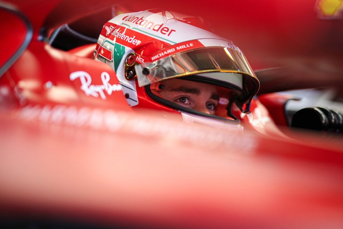 Charles Leclerc, da Ferrari, é o mais rápido do primeiro treino livre