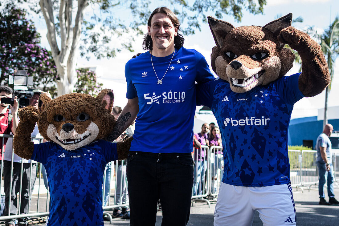 Cássio é anunciado no Cruzeiro