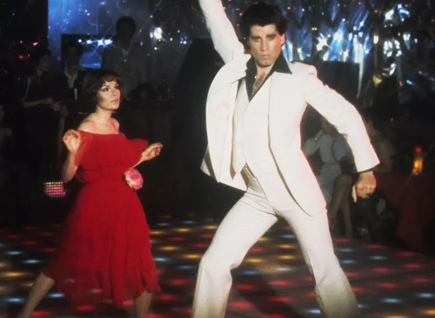 Tony Manero, interpretado por John Travolta 