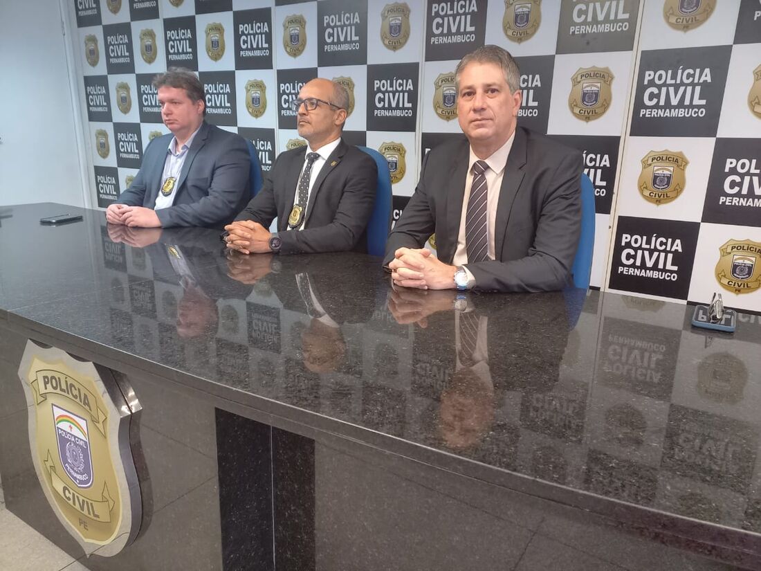 Delegado da DECCA, Geraldo da Costa//Diretor da DIRES, Ivaldo Pereira//Gestor do DPCA, Darlson Macedo