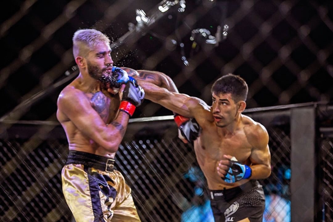 Jeovanny Oliveira (dir) será um dos lutadores que estarão em ação no Paulista Fight