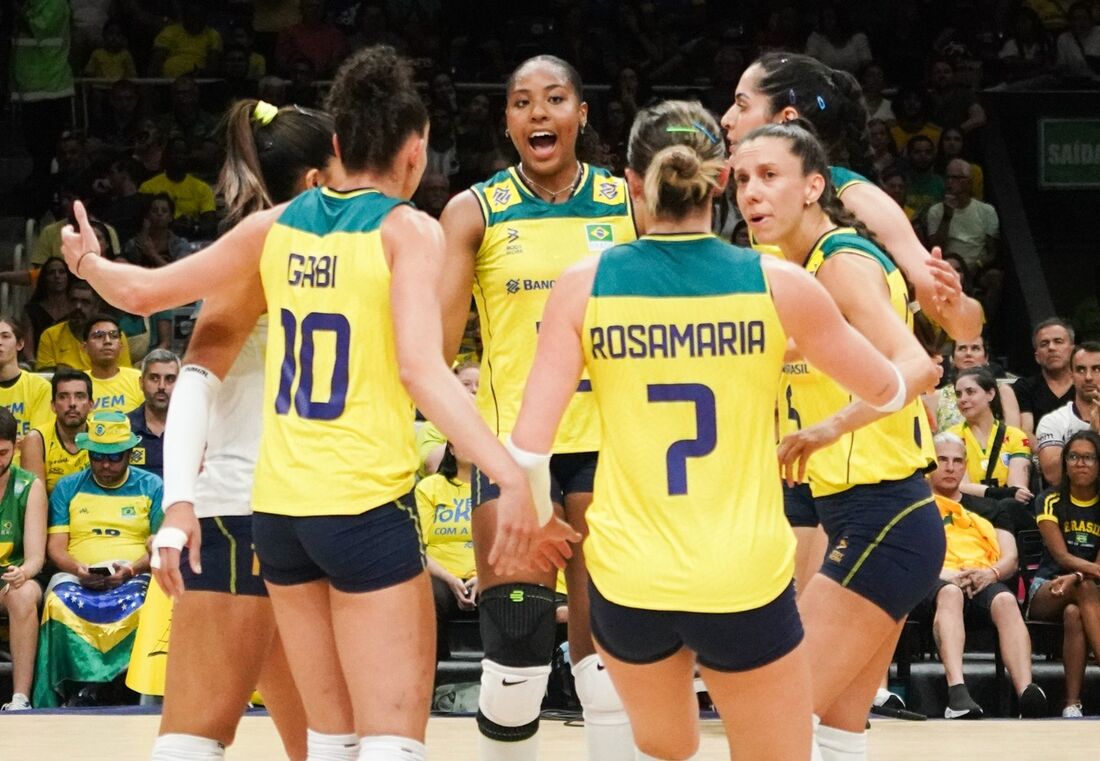 Estreia da seleção brasileira feminina de vôlei na VNL 2024: vitória sobre o Canadá