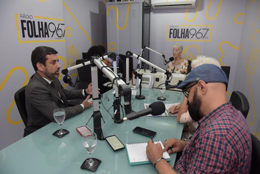 Presidente da Compesa em entrevista à Rádio Folha FM 96.7