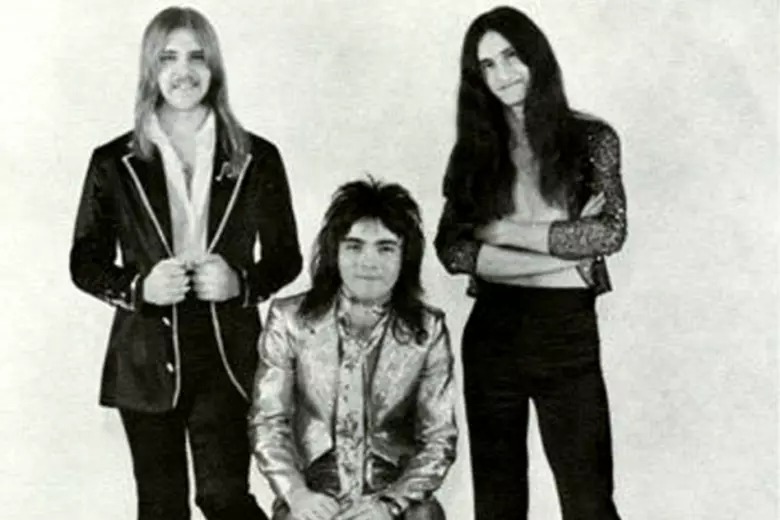 Rush: primeira formação tinha John Rutsey na bateria e lançou o primeiro disco em 1974 