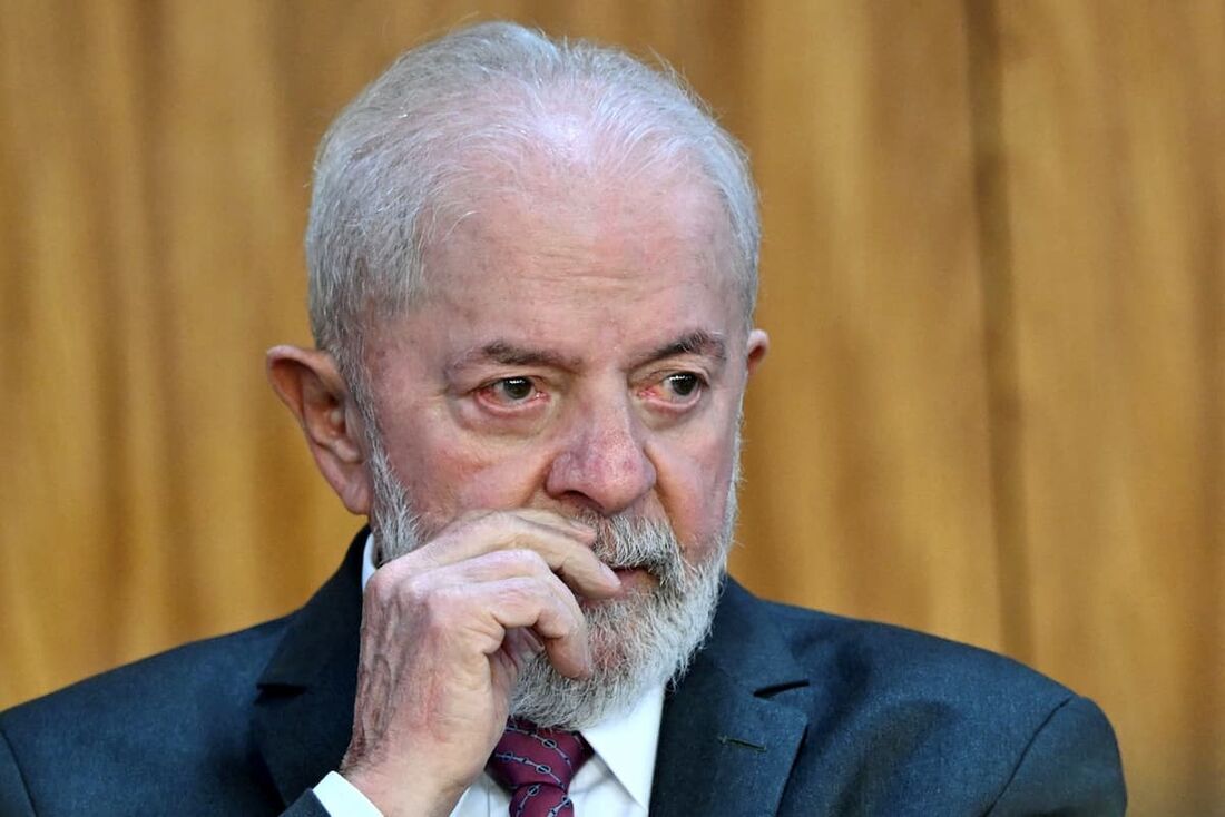 O presidente Luiz Inácio Lula da Silva disse que está disposto a concorrer nas eleições de 2026 para evitar que 