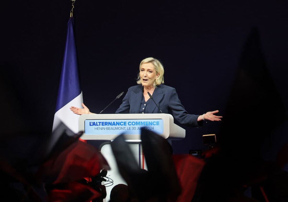 Líder do partido de direita radical francês RN (Reagrupamento Nacional), Marine Le Pen