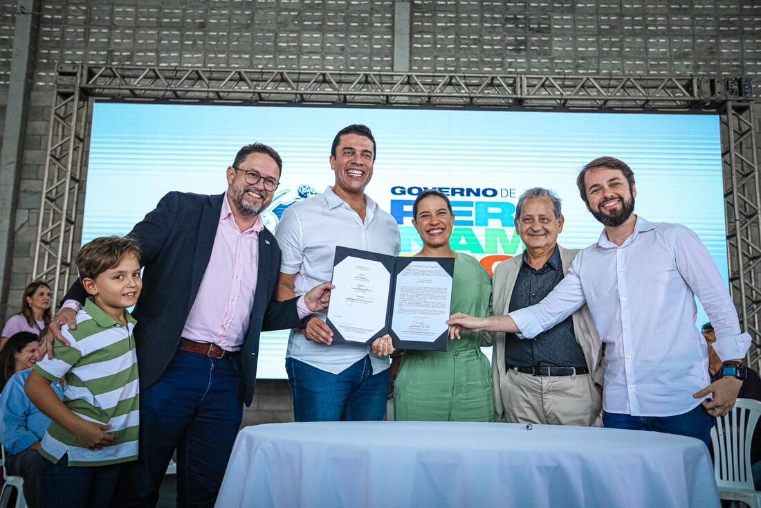 Entrega da requalificação de base operacional da Copergás