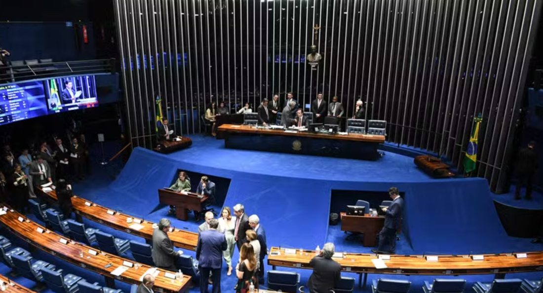  Texto deverá ainda retornar à Câmara por ter sofrido alterações no Senado, antes de ir à sanção ou veto do presidente Lula