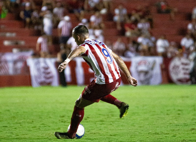 Paulo Sérgio, atacante do Náutico