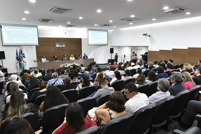 Audiência pública de acompanhamento do atendimento nos cinco hospitais da RMR foi realizada nessa terça-feira (11), com a presença da secretária estadual de Saúde, Zilda Cavalcanti