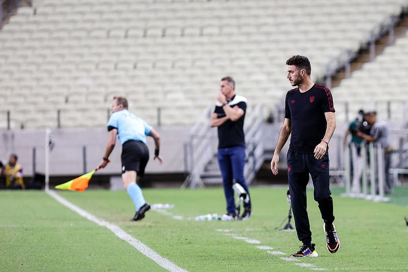 Mariano Soso, técnico do Sport