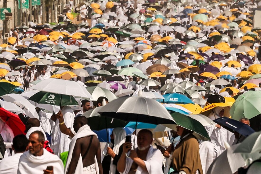 Peregrinação a Meca é marcada pelo calor extremo