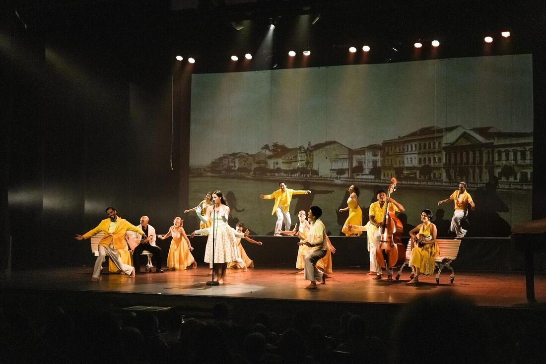 Frevos, valsa e maracatus de Capiba formam a base musical do espetáculo