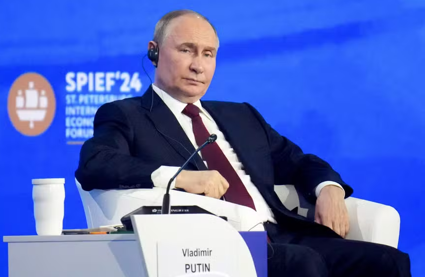 Presidente da Rússia, Vladimir Putin, durante plenária do Fórum Econômico Internacional de São Petersburgo 