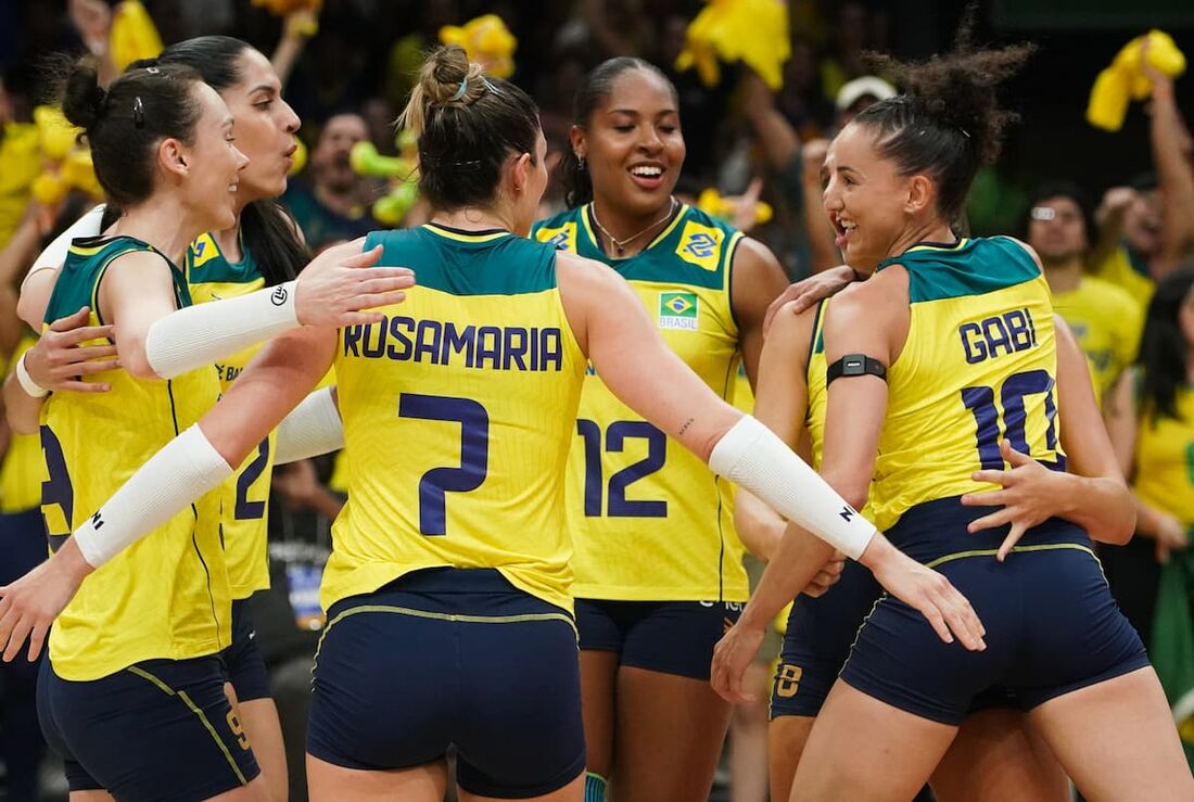 Brasil x Polônia é o duelo de líderes da Liga das Nações de Vôlei 