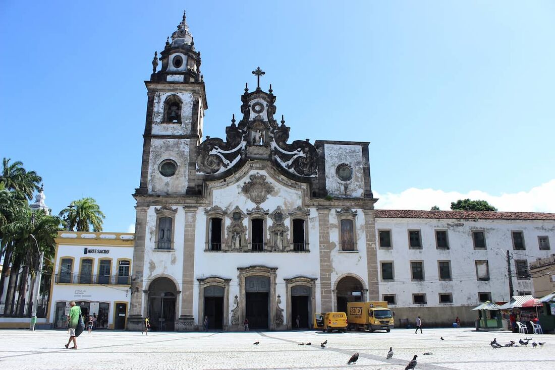 Festa de Nossa Senhora do Carmo deve afetar o itinerário de 31 linhas de ônibus