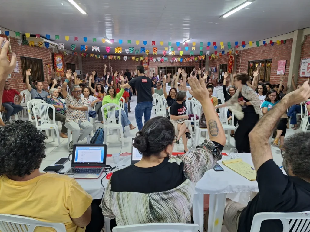 Professores da UFRPE decidem encerrar greve