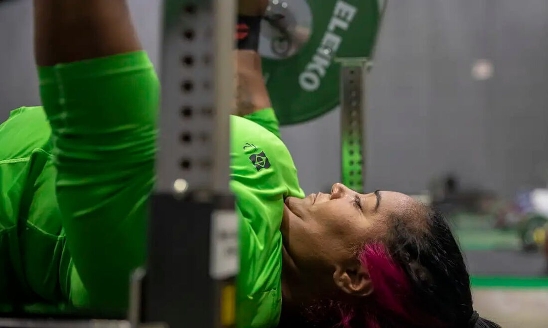Equipe feminina do Brasil foi medalha de ouro na Copa do Mundo de halterofilismo paralímpico