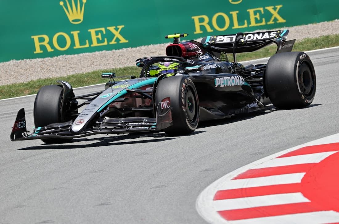 Hamilton durante treino para o GP da Espanha