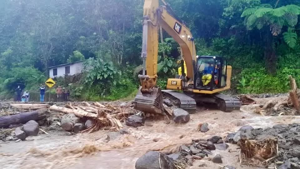 Deslizamento de terra  aconteceu na zona turística do Equador