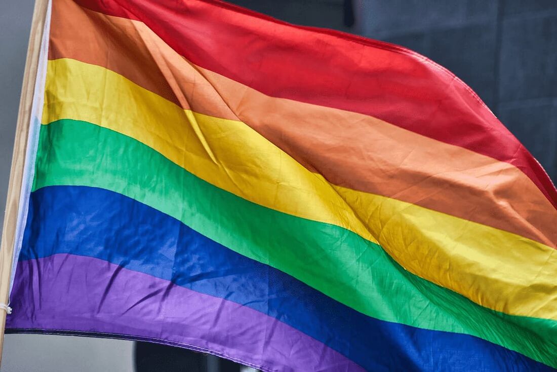 Bandeira LGBT+ 