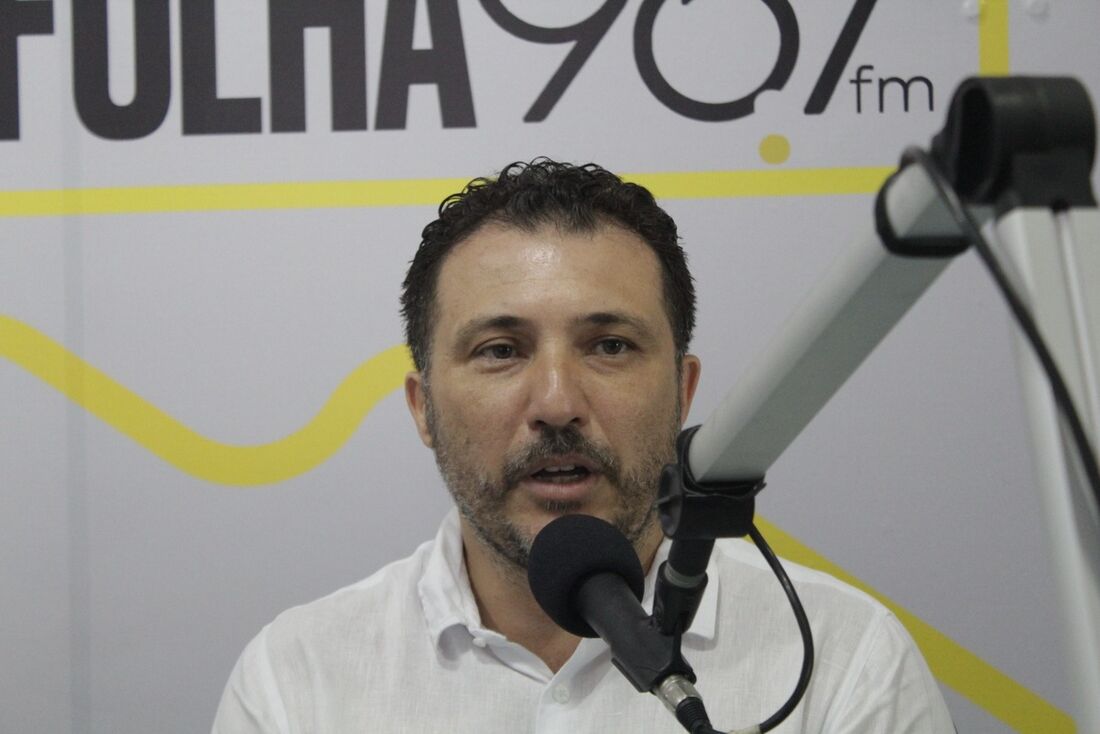 Prefeito de Abreu e Lima pela terceira vez, Flávio Gadêlha é pré-candidato a reeleição pelo Partido Socialista Brasileiro