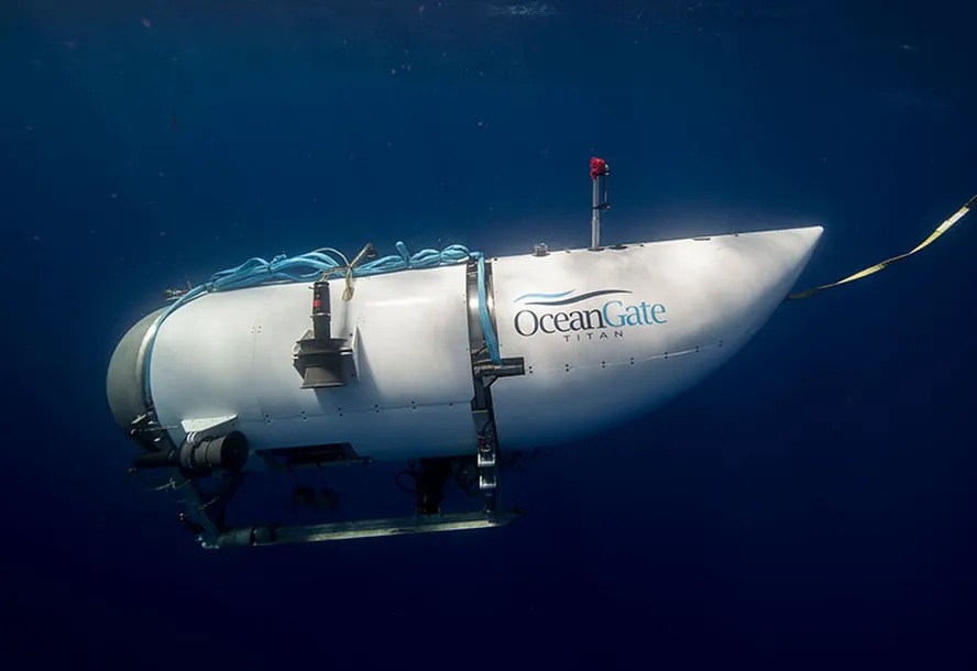 Submarino que realizava uma expedição até os destroços do Titanic desapareceu nesta segunda-feira 