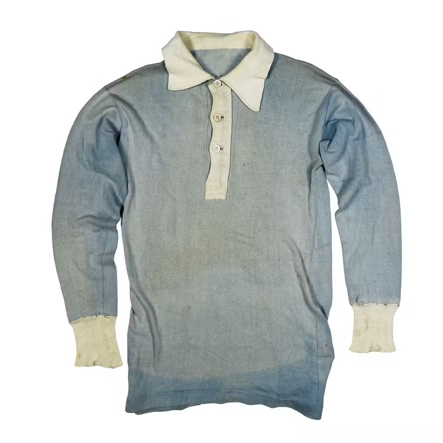 Única camisa da seleção uruguaia ouro olímpico em 1924 não recebe oferta em leilão 