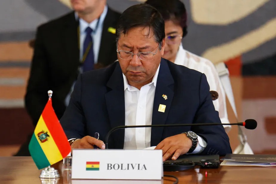 O presidente Luis Arce convocou nesta quarta-feira (26) os bolivianos a se mobilizarem contra a tentativa de golpe