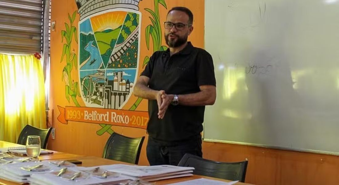 Denis de Souza Macedo, secretário municipal de Educação de Belford Roxo