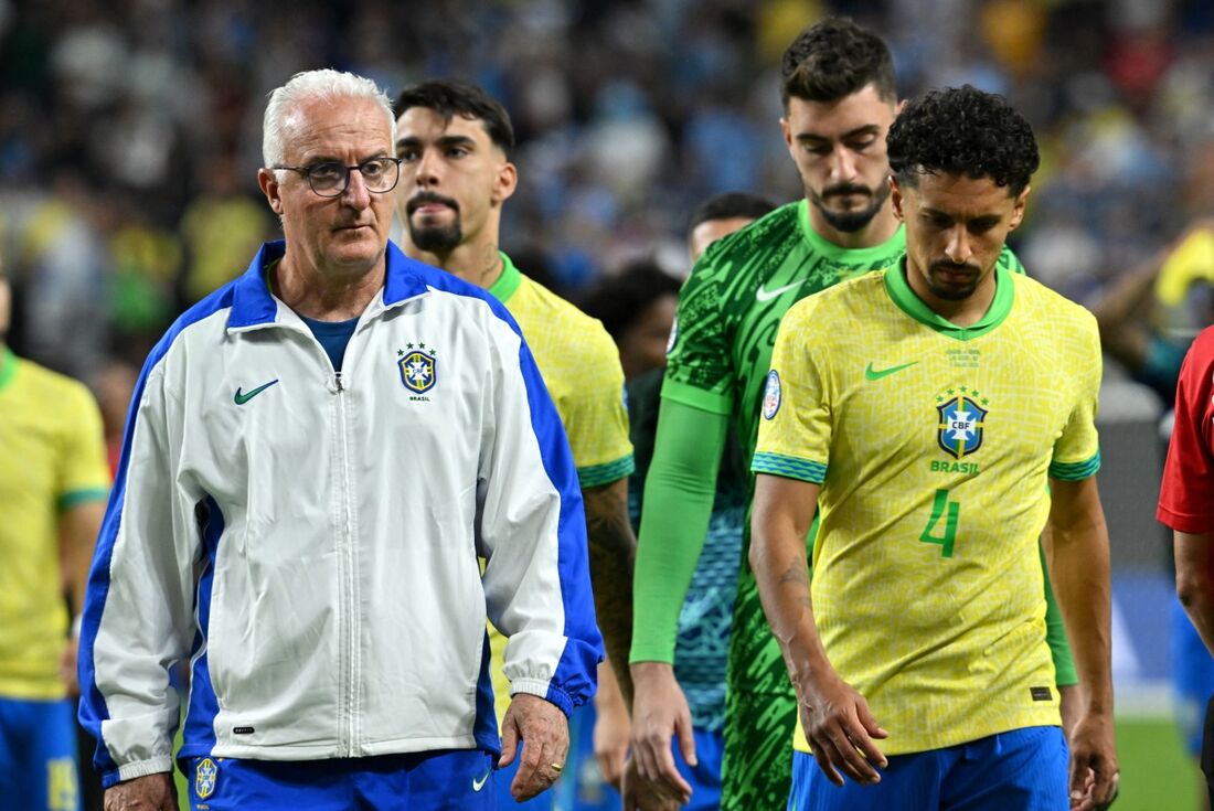 Seleção brasileira após a eliminação na Copa América diante do Uruguai