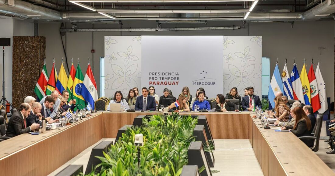 Diplomatas e coordenadores nacionais fazem reunião do Grupo Mercado Comum, do Mercosul, em Assunção, antes da chegada dos chefes de Estado 