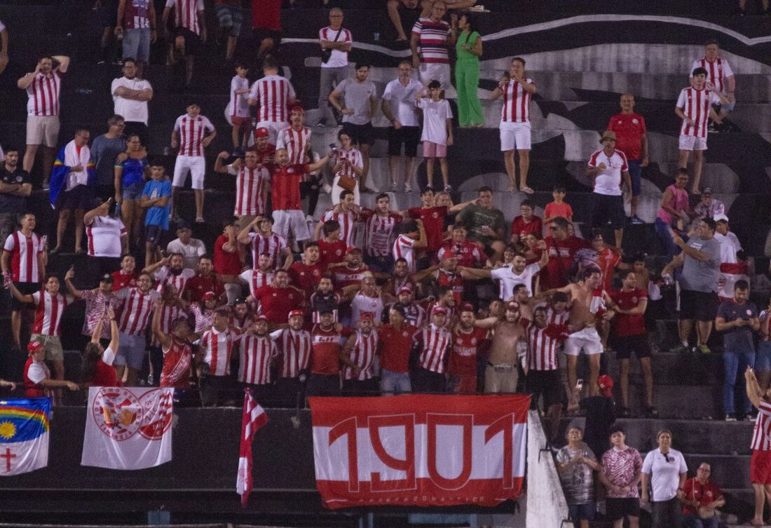 Torcida do Náutico no Frasqueirão