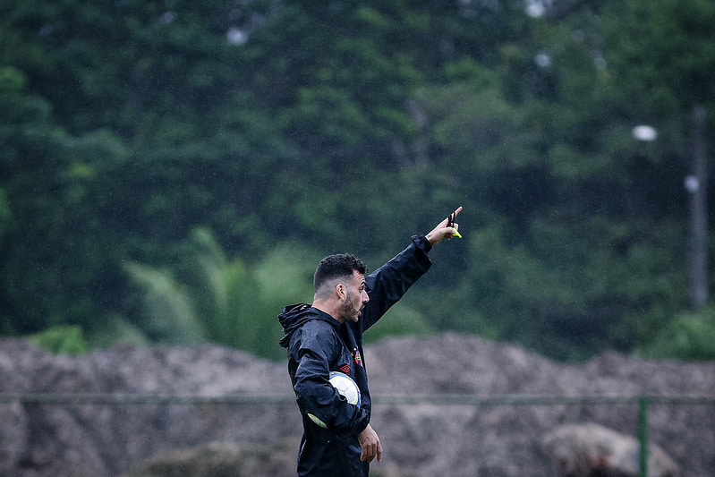 Mariano Soso, técnico do Sport