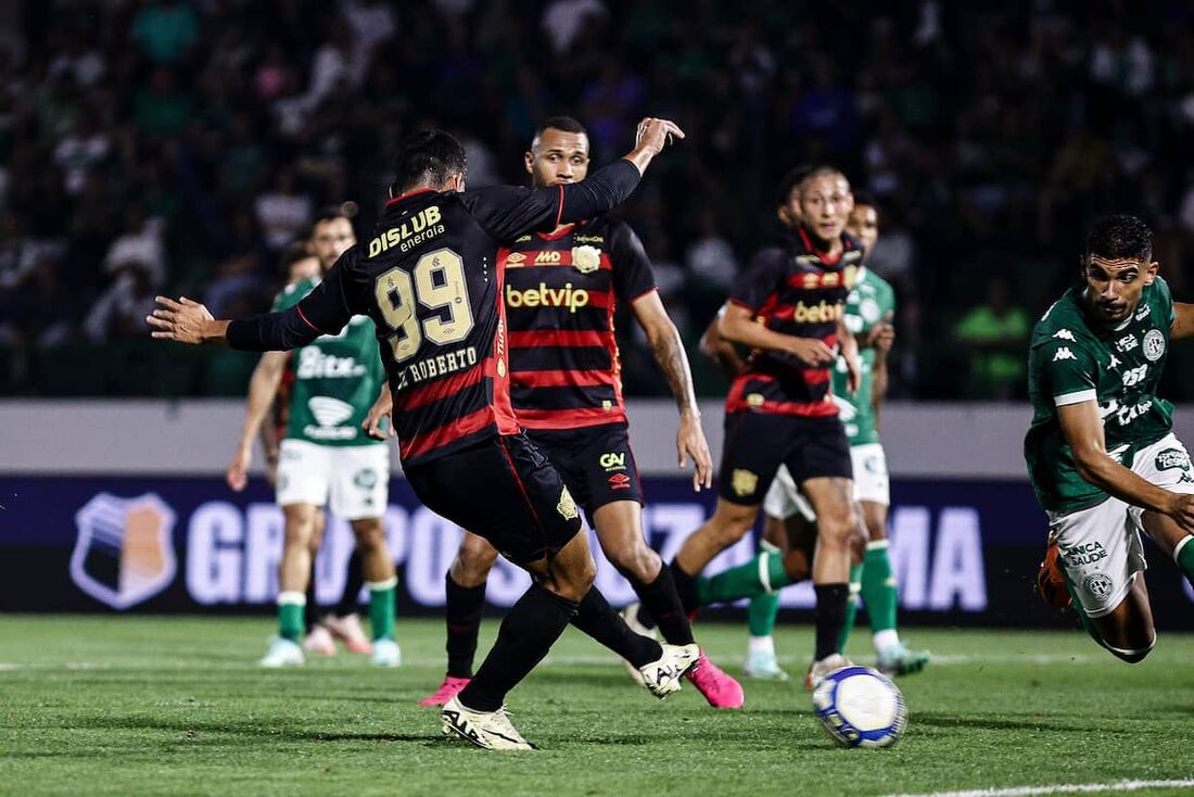 Sport venceu com gol do atacante Zé Roberto 