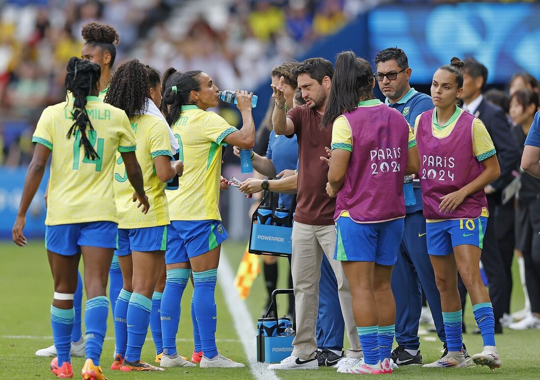 Seleção brasileira feminina de futebol