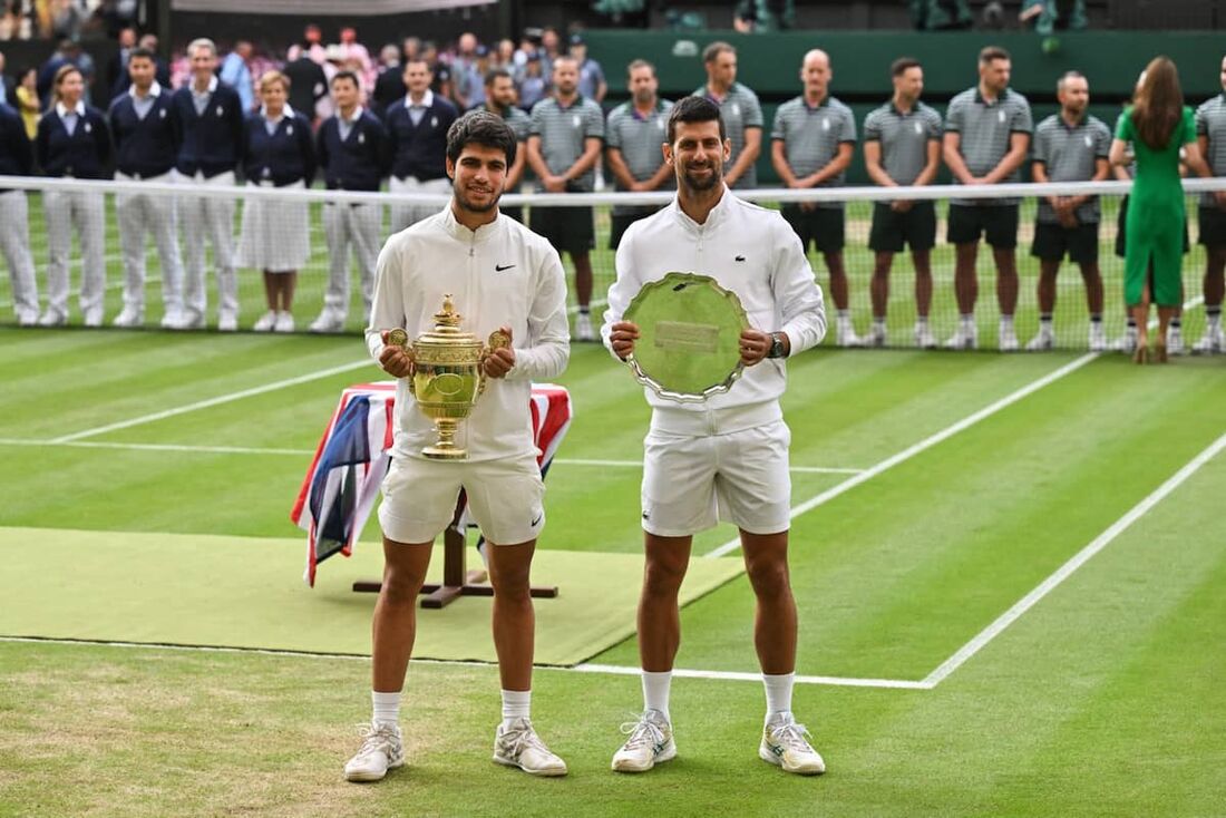 Carlos Alcaraz e Novak Djokovic decidem Wimbledon por segundo ano seguido  