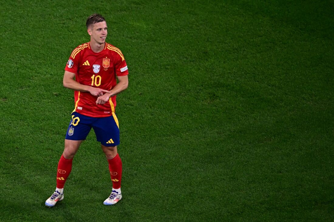 Dani Olmo, meia da Espanha